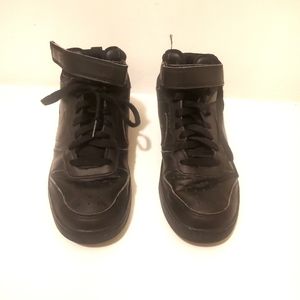 Nike Court Borough Mid 2 Big Kids' Shoe Size 6Y